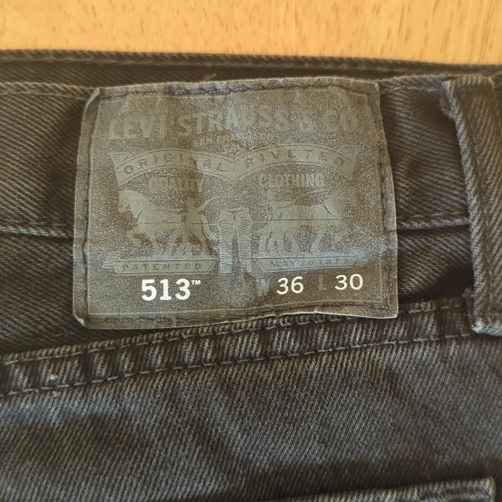 Levi’s 513 Slim Straight black - Picture 2 of 7
